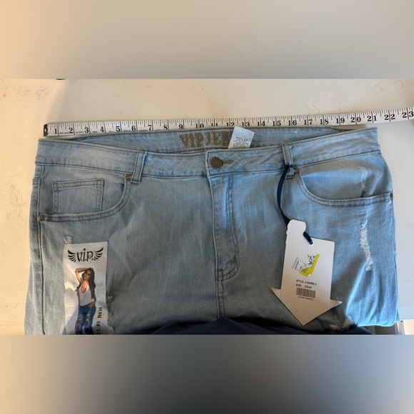 VIP Ankle Length Plus Size Jeans w/ Fashion Hem Detail Sz 23/24 - Picture 11 of 11
